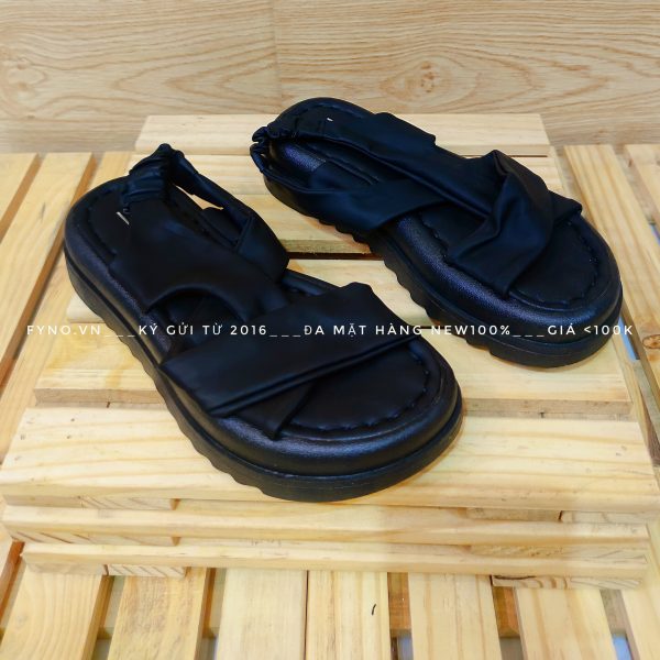 Sandal bánh mì 5 phân da đen mịn quai hậu